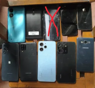 Lote 9 cellulari per pezzi