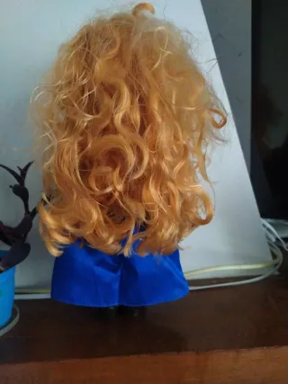 Muñeca Elsa Frozen Corona Azul