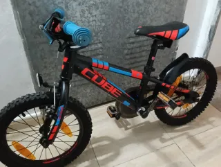 Bicicleta Infantil Cube