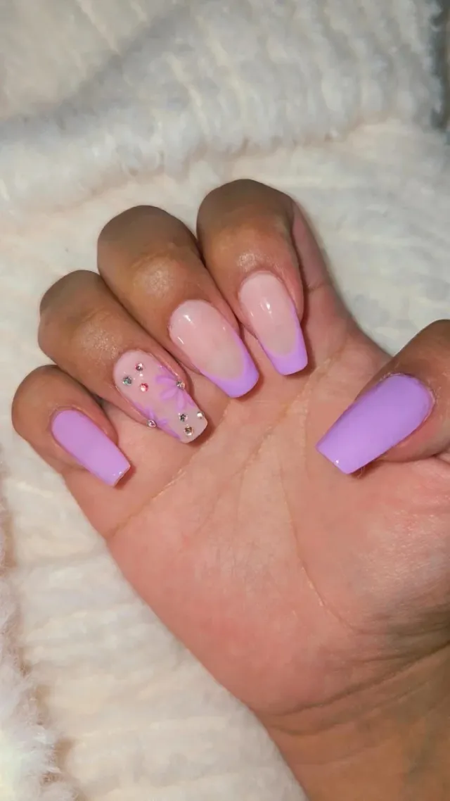 ¡Hora de lucir esas uñas!