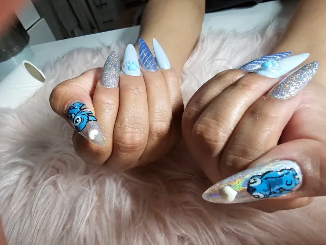 ¡Hora de lucir esas uñas!
