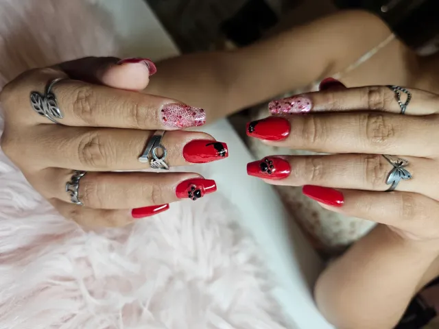 ¡Hora de lucir esas uñas!