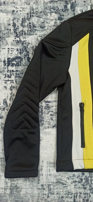 Chaqueta Vintage Estilo Neopreno Negra y Amarilla