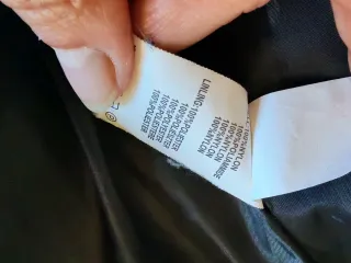 Giubbotto donna con cappuccio