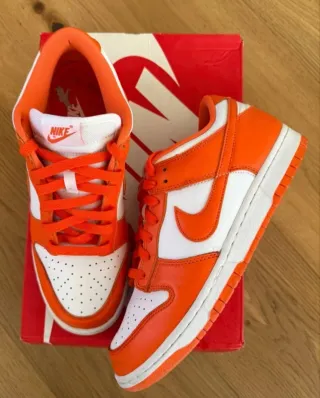 Nike Dunk Low Naranja y Blanco