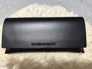 Funda Dsquared2 Negra