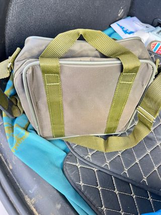 Bolso maletín verde militar