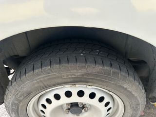 Neumáticos 195/60 R16 89H