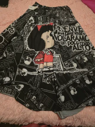 Lote Ropa Tienda Rosa y Roja