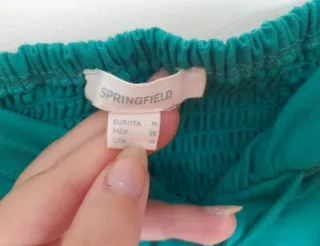 Camiseta verde manga corta con nudo