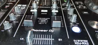 Pioneer DJ XDJ-RX2 Controlador DJ como nueva