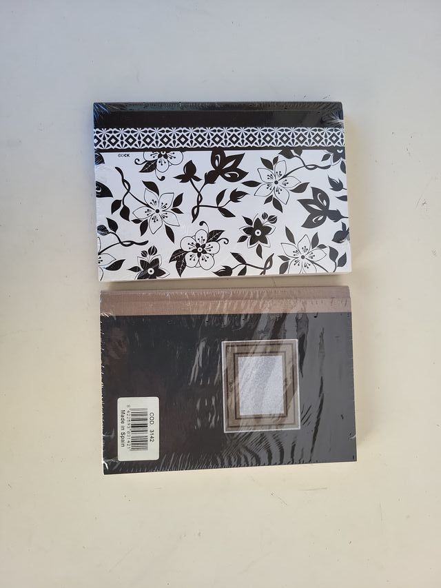 Libretas con diseño floral. Tapa dura