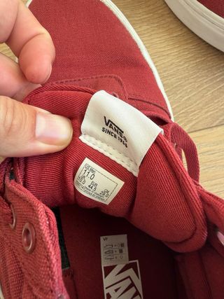 Zapatillas Vans Altas Rojas Oscuras