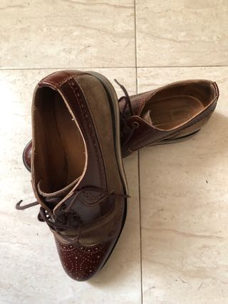 Zapatos de vestir marrones
