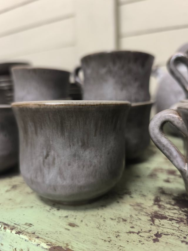 Set caffè vintage in ceramica firmato. 43 pezzi