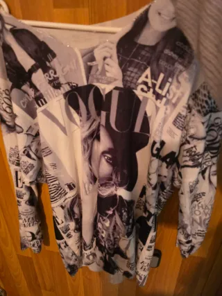 Lote Ropa Roja el precio es por pieza