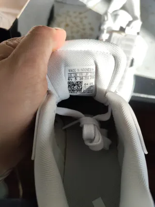 Zapatillas Adidas Cloud White core black silver