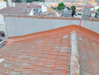 Reparación goteras umedades tejados