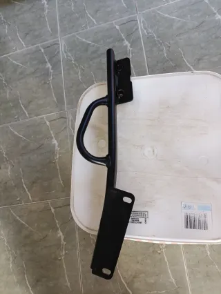 Porta Baúl/Herraje VFR 800