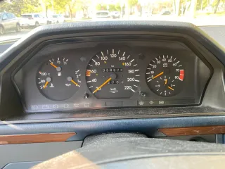 Mercedes-Benz Clase E 1993