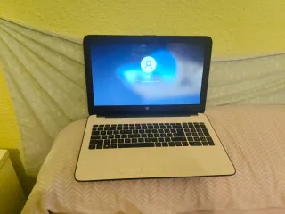 Portátil HP Blanco 2