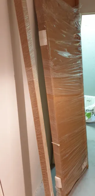 Puerta madera 60 cm, nueva a estrenar