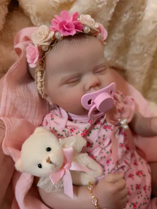 Reborn puedes venir a verla y también hago envíos