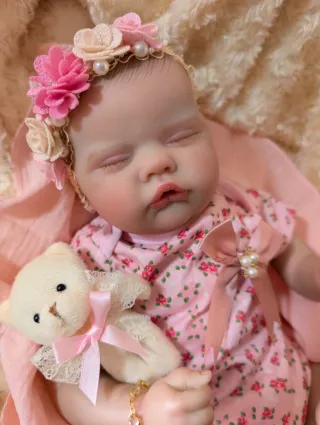 Reborn puedes venir a verla y también hago envíos