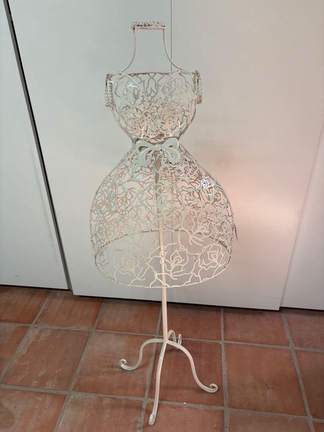 Maniquí Colgador Metal Blanco