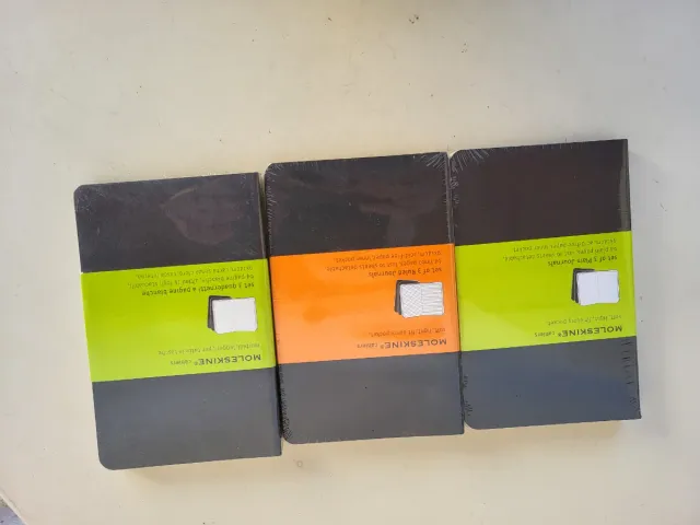 Lote 3 Libretas Moleskine, en cada pack.