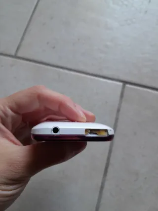 Samsung Galaxy Y Hello Kitty Bianco *leggi*