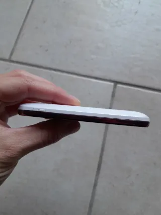 Samsung Galaxy Y Hello Kitty Bianco *leggi*