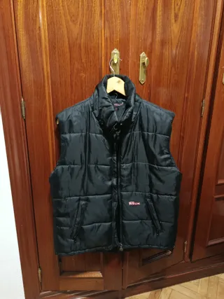 Chaleco acolchado hombre negro