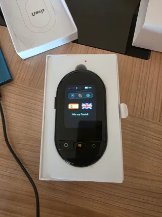 Traductor de bolsillo Travis instantáneo