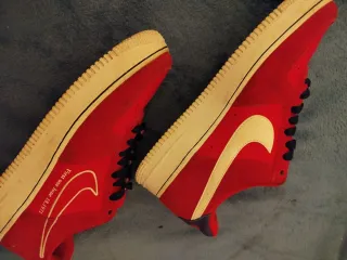 Nike Air Force 1 Retro Rojas