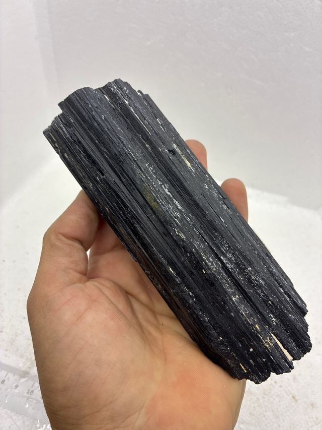 Minerale di Turmalina Nera 780 grammi
