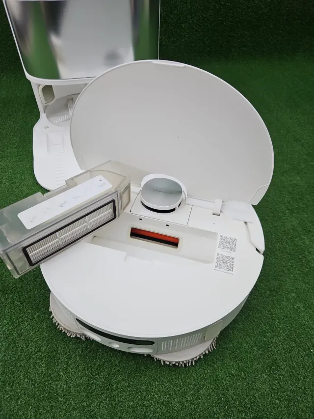 Robô Aspirador Dreame L10s Ultra