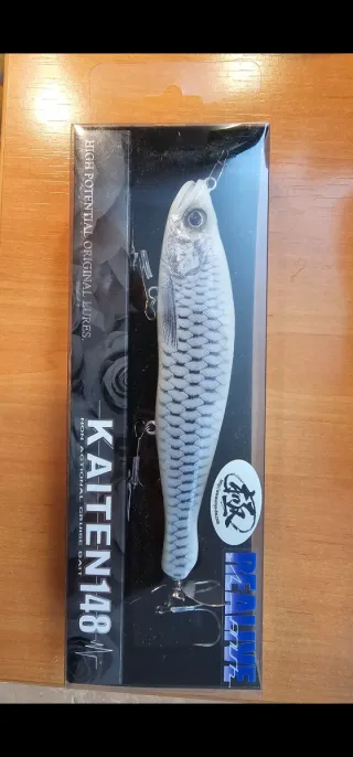 Señuelo Gan Craft Kaiten 148