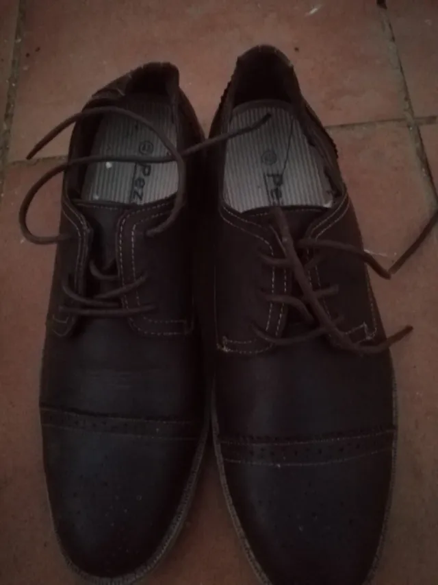 2 Pares Zapatos Marrones