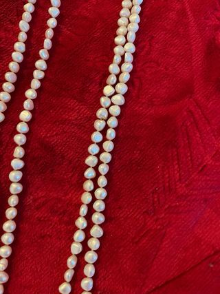 Collana di perle lunghe