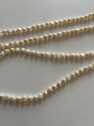 Collana di perle lunghe