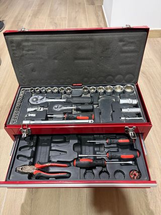 Caja herramientas metalica