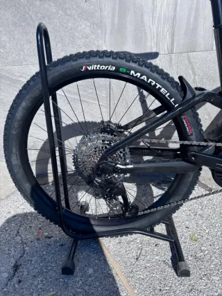 Berria Stratos BR S1000