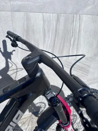 Berria Stratos BR S1000