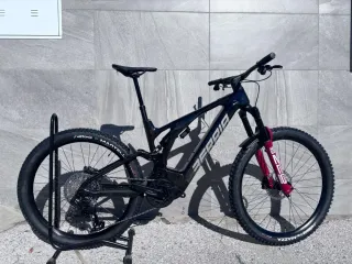 Berria Stratos BR S1000