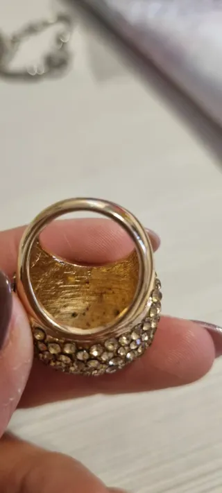 Anello donna con strass dorato