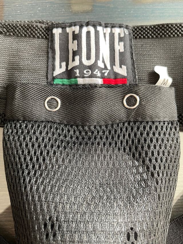 Coquilla Leone 1947 Negra