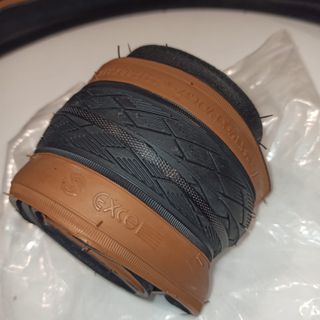 MEGHNA 2 pneumatici per bici 28x1 (37-622) pieghevoli