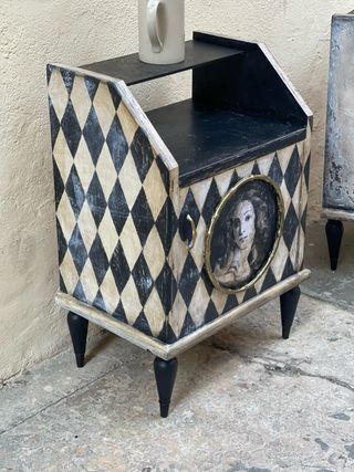 Comodini Vintage Dipinti Arlecchino Rombi