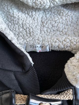 Felpa donna con cappuccio e alamari